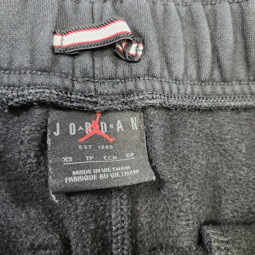 Nike Jordan Pants Men XS Essential Heavy Cotton Fleece Joggers Black Training